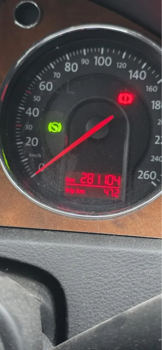 Volkswagen Passat 2007 photo 2