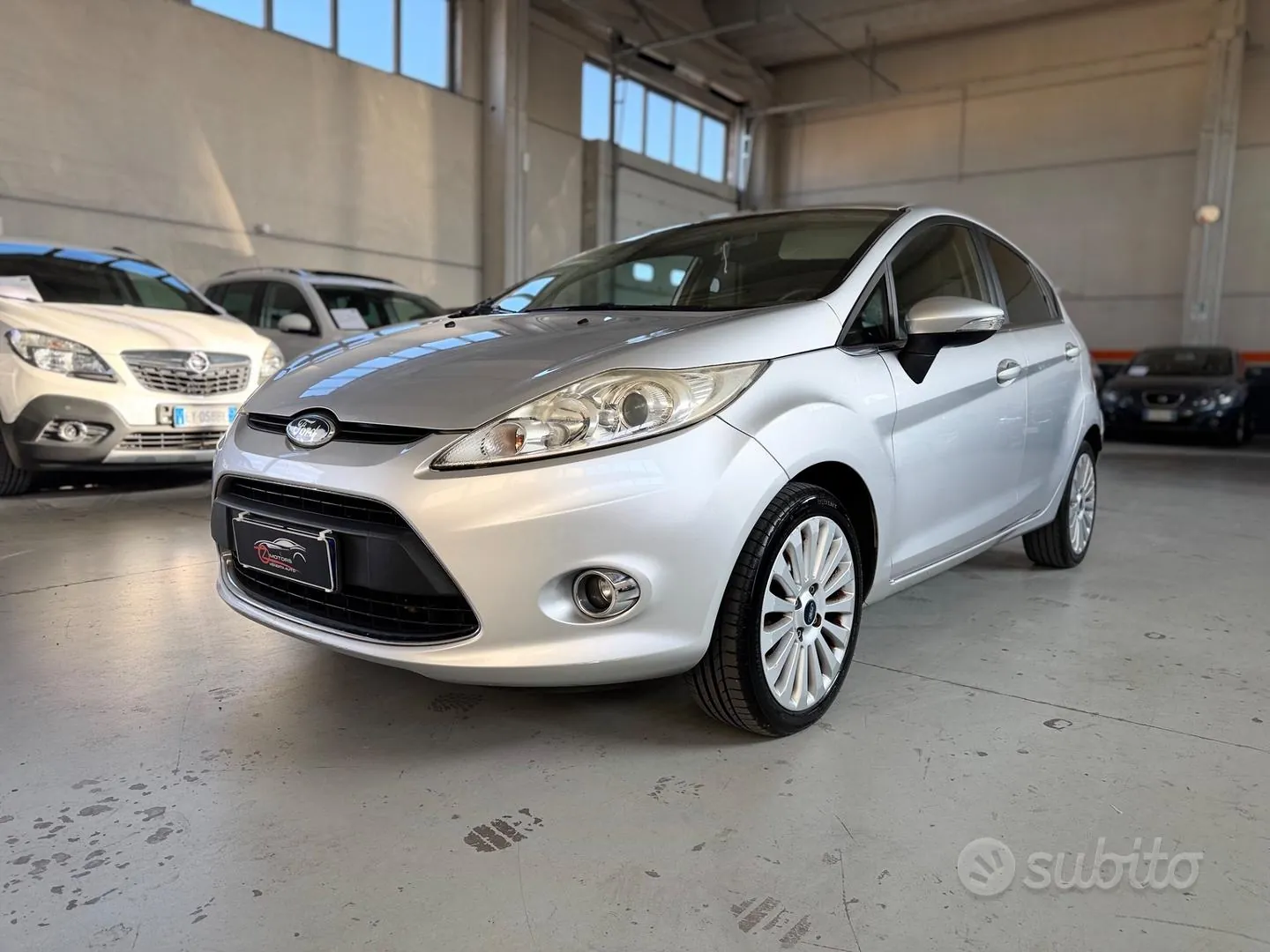 Ford Fiesta 2009 photo 2