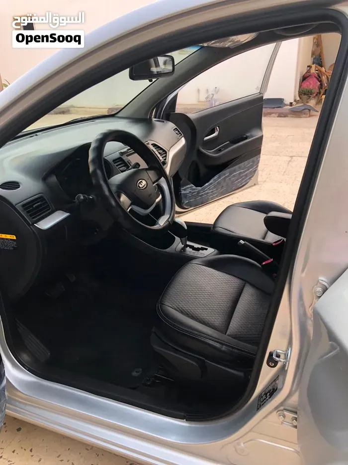 Kia Picanto 2012 photo 3