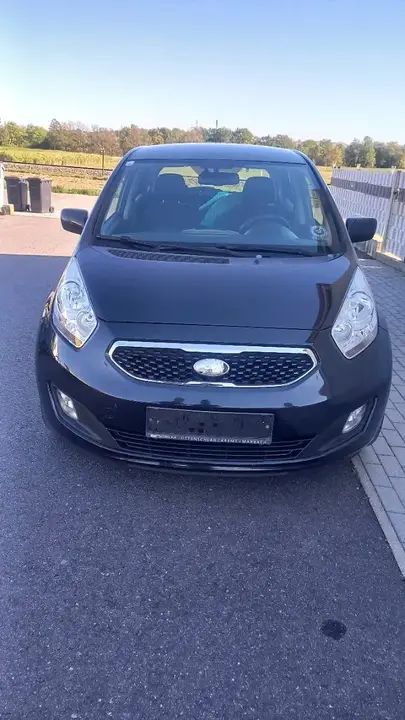 Kia Venga 2013 photo 2
