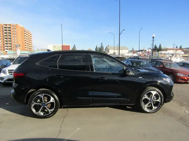 Ford Escape 2024 photo 5