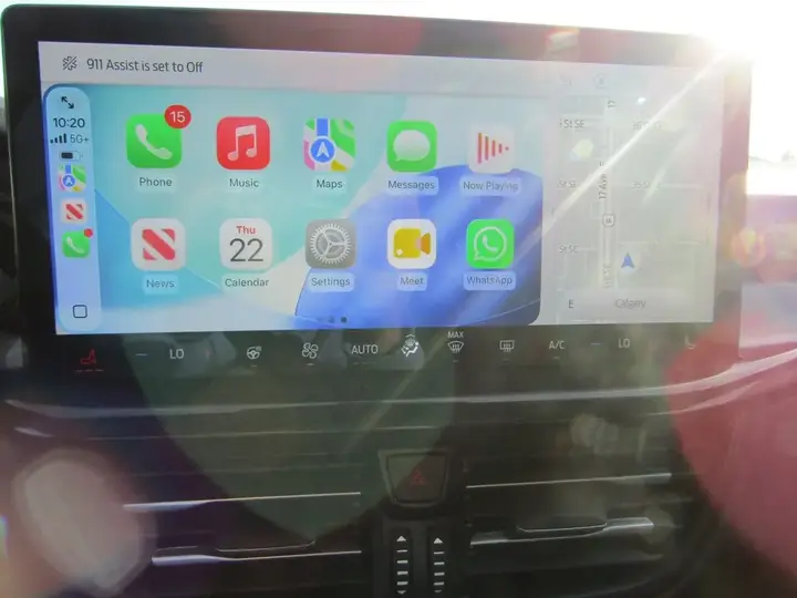 Ford Escape 2024 photo 2