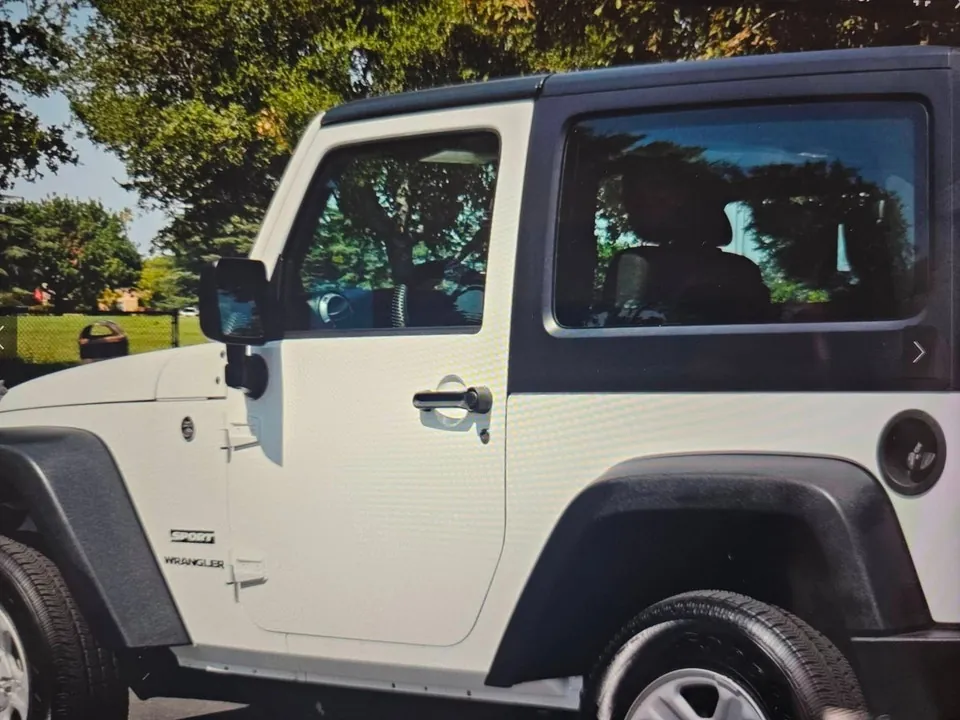Jeep Wrangler 2012 photo 4