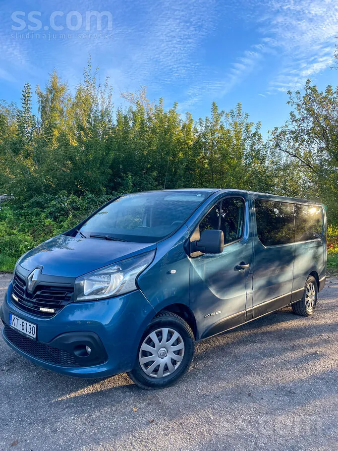 Renault Trafic 2017 photo 2
