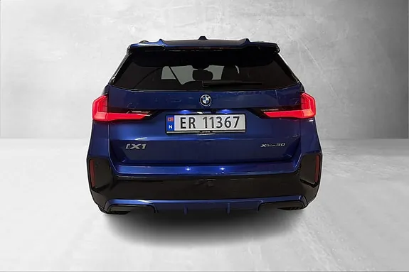 BMW Ix1 2026 photo 4