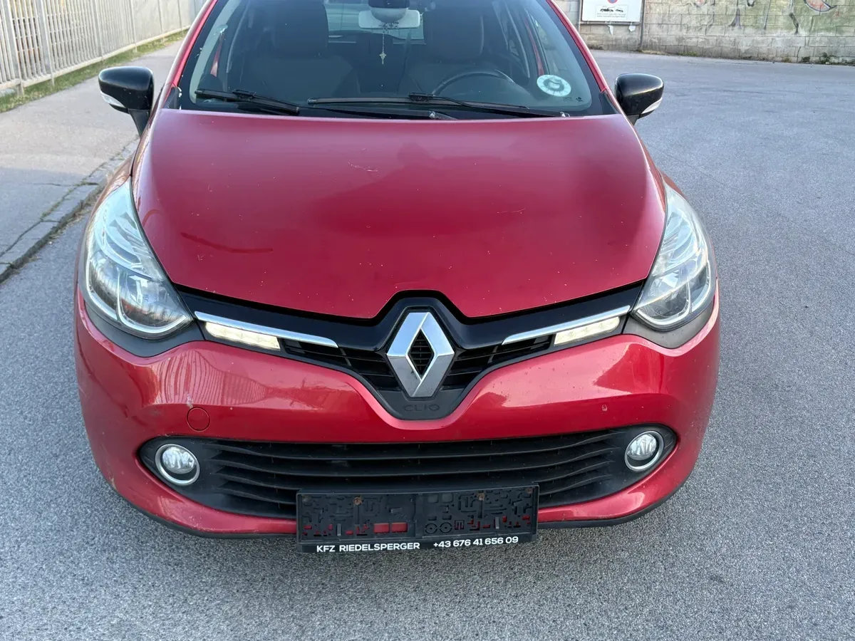 Renault Clio 2015 photo 2