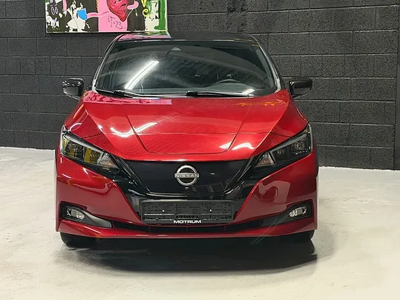 Nissan Leaf 2023 photo 2