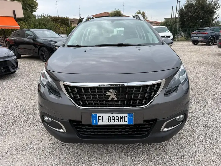 Peugeot 2008 2017 photo 2