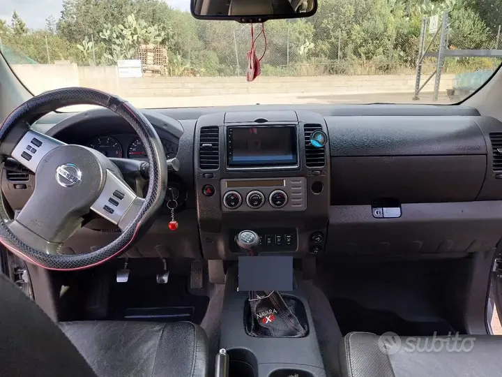 Nissan Navara 2006 photo 3