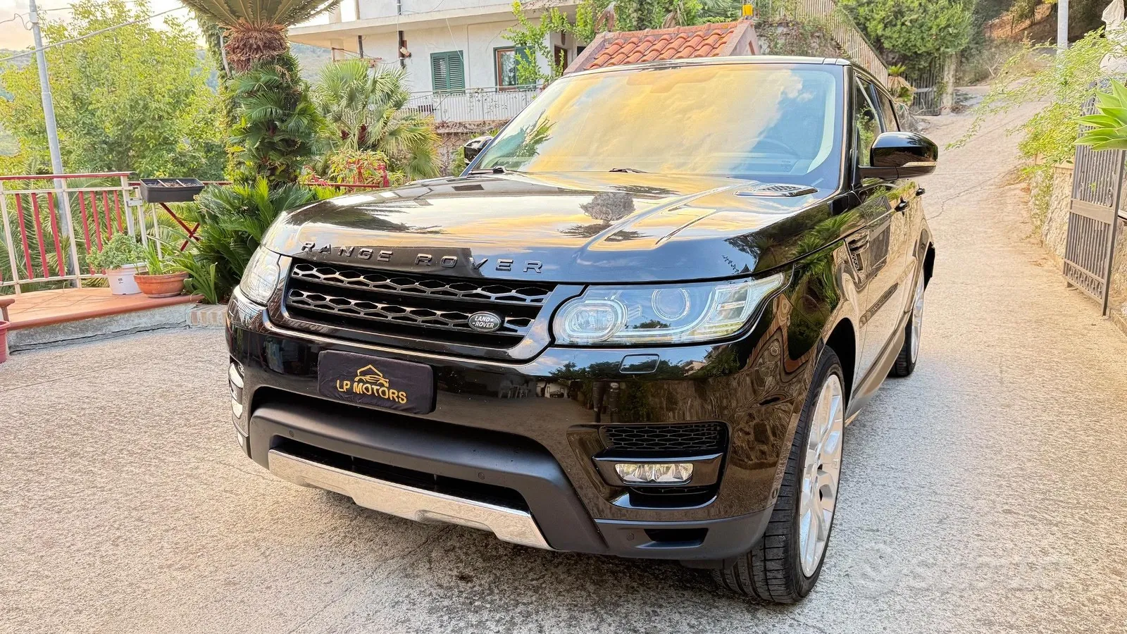 Land Rover Range Rover Sport 2014 photo 3