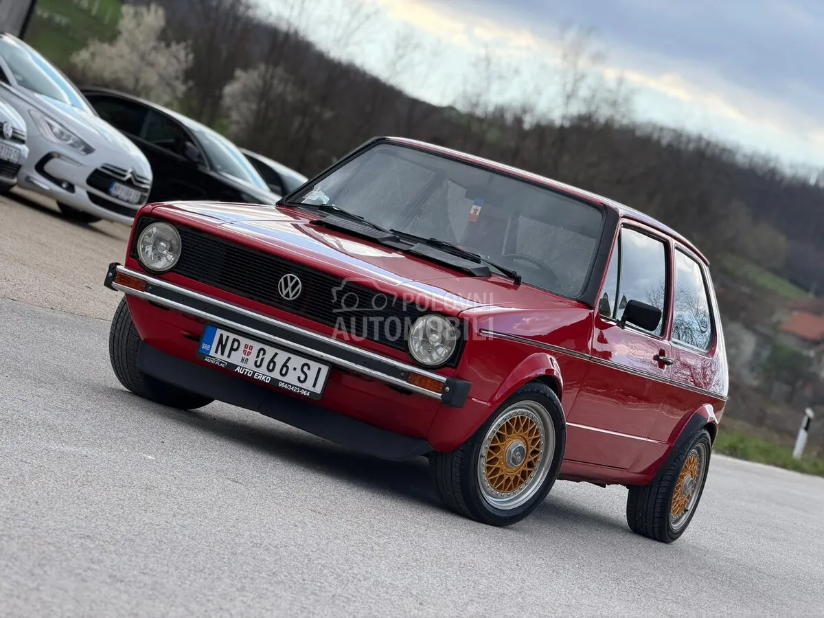 Volkswagen Golf 1