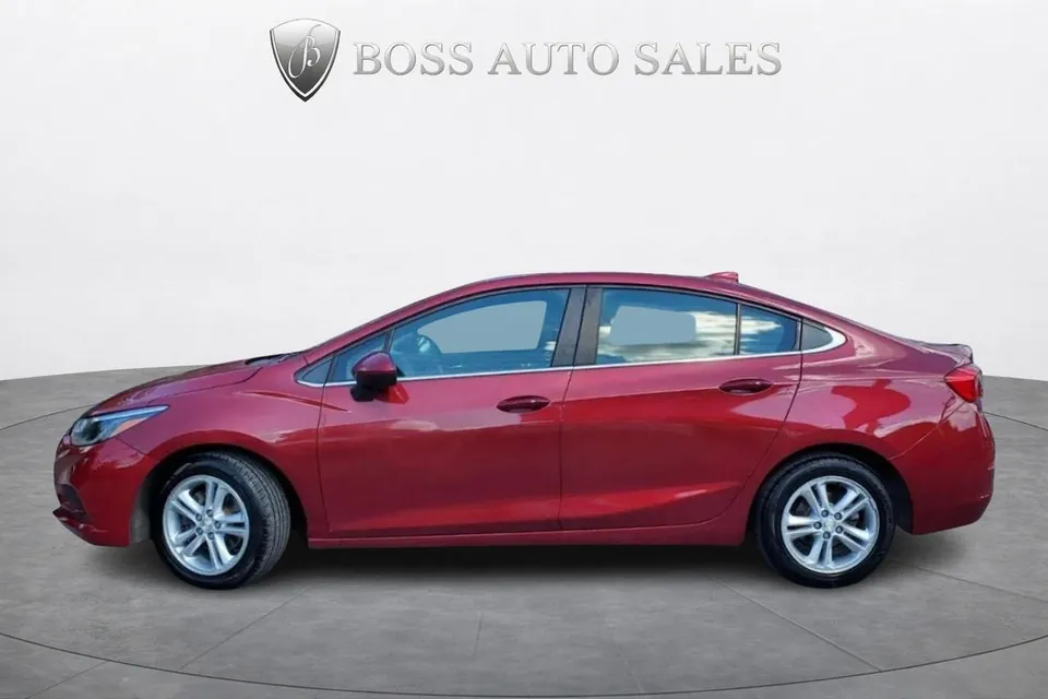 Chevrolet Cruze 2018 photo 2