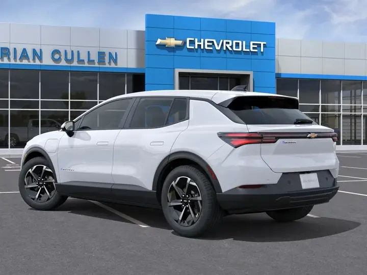 Chevrolet Equinox 2027 photo 3
