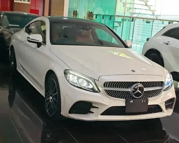 Mercedes-Benz C180