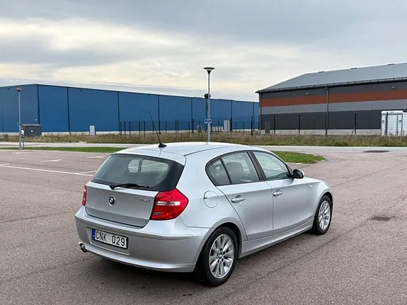 BMW 116I 2009 photo 5