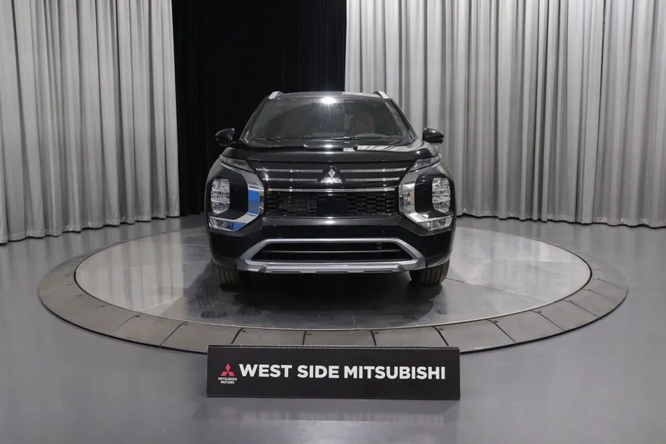 Mitsubishi Outlander 2026 photo 2