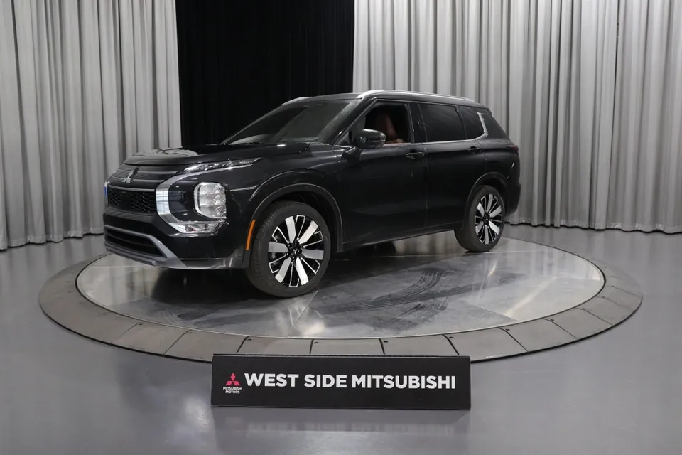 Mitsubishi Outlander 2026 photo 3