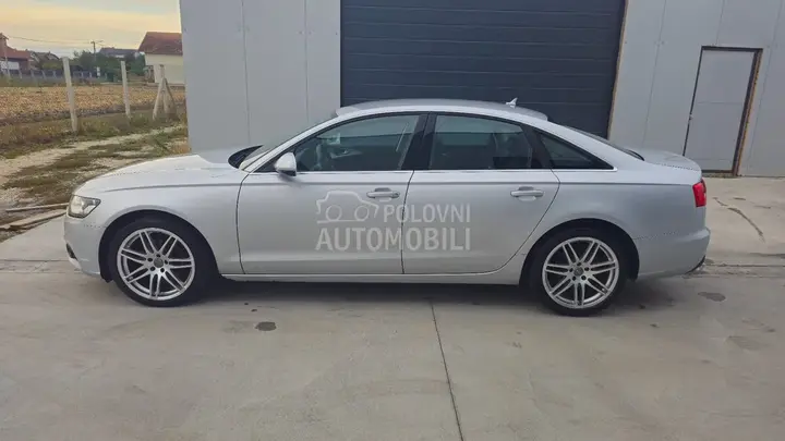Audi A6 2012 photo 4