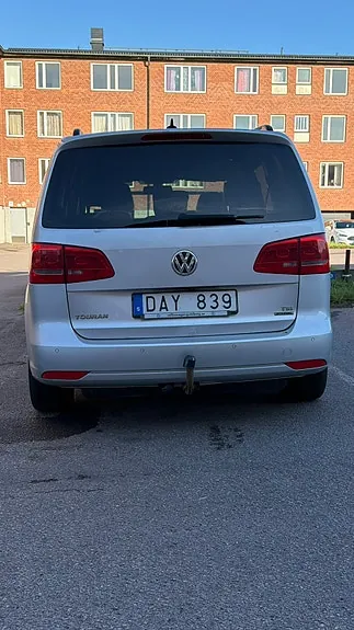 Volkswagen Touran 2011 photo 4