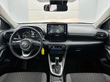 Toyota Yaris 2024 photo 3
