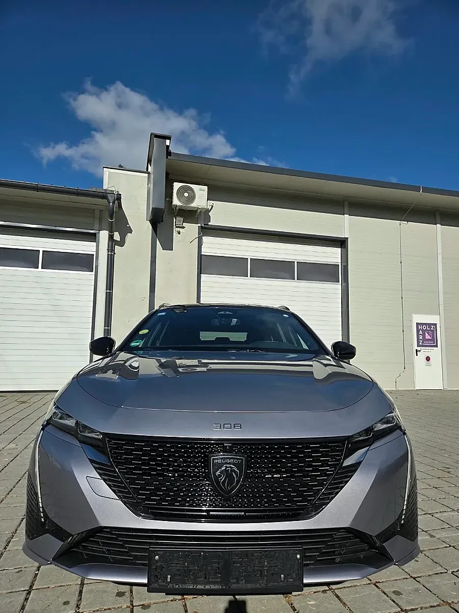 Peugeot 308 2023 photo 3