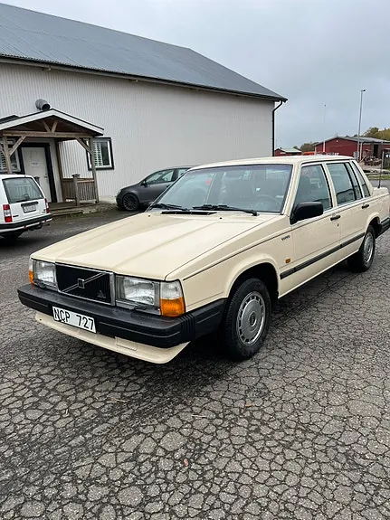 Volvo 740