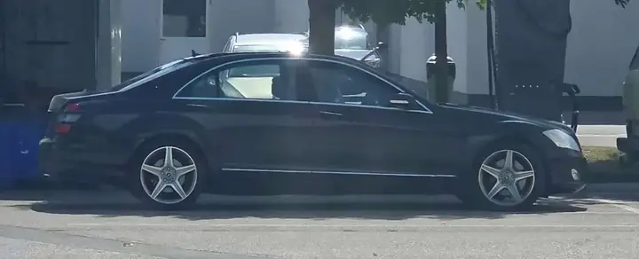 Mercedes-Benz S-Class 2007 photo 2