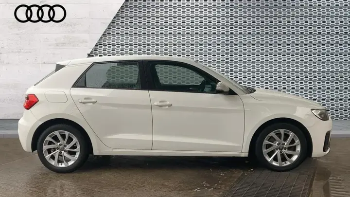 Audi A1 2019 photo 4