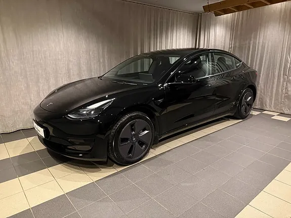 Tesla Model 3 2023 photo 5