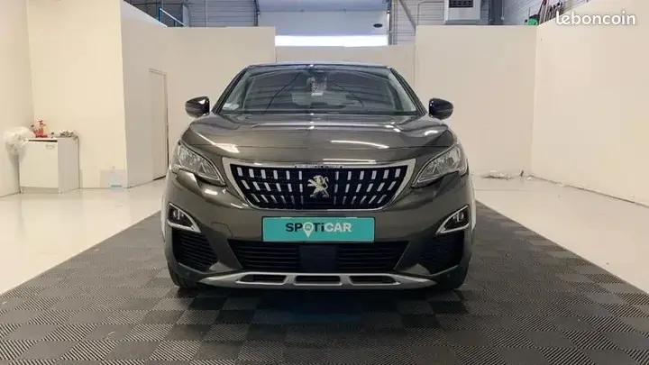 Peugeot 3008 2020 photo 2