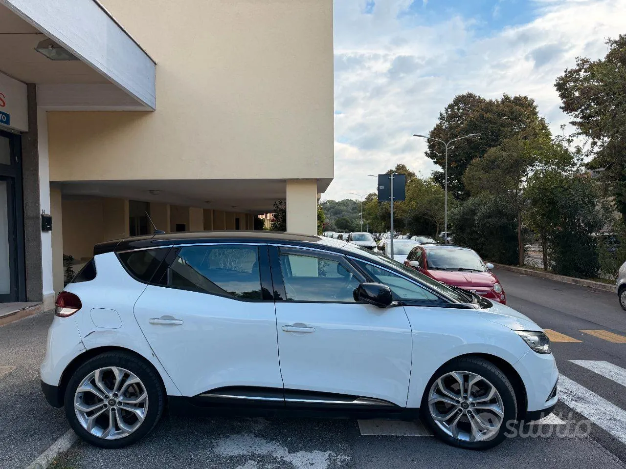 Renault Scenic 2019 photo 4