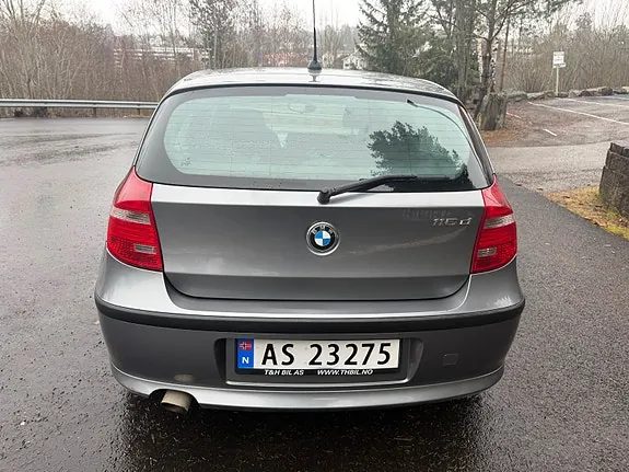 BMW 116D 2010 photo 4