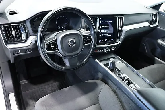 Volvo V60 Cross Country 2021 photo 3