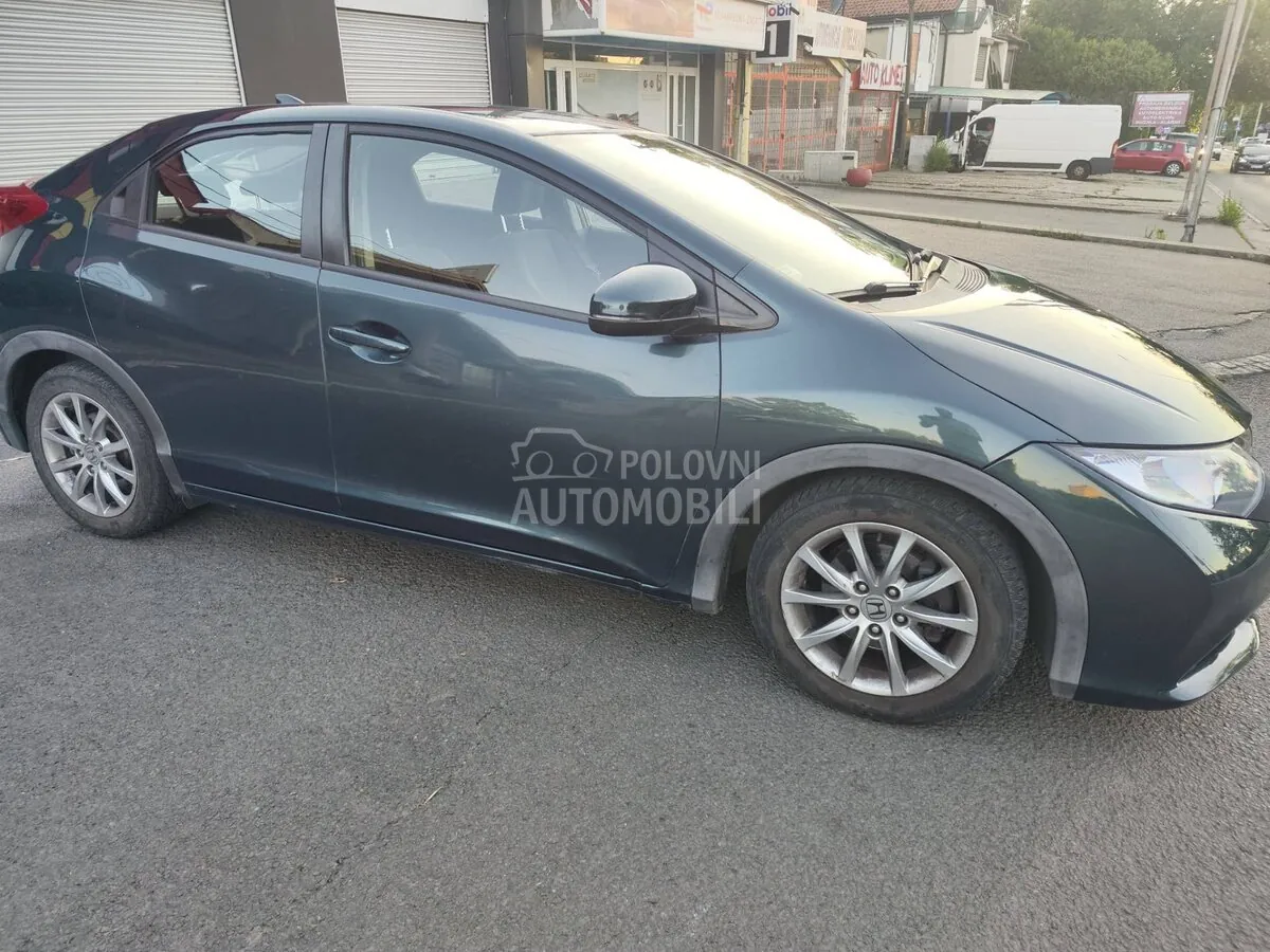 Honda Civic 2012 photo 4