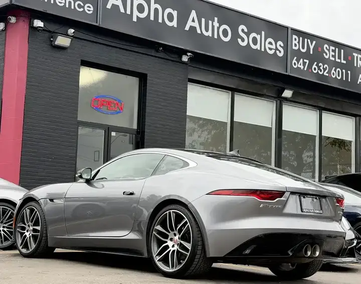 Jaguar F-Type 2021 photo 3