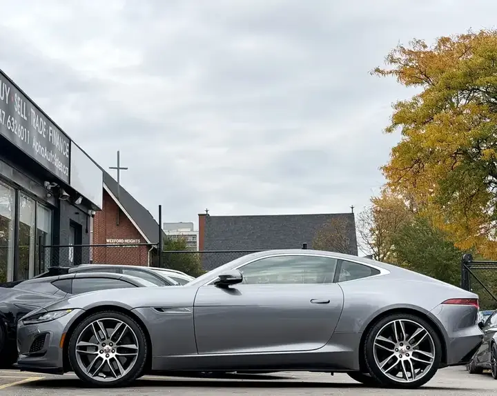 Jaguar F-Type 2021 photo 2