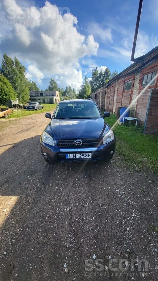 Toyota Rav4 2005 photo 5