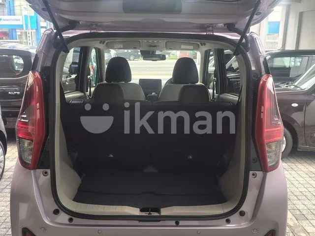 Mitsubishi Ek Wagon 2025 photo 4