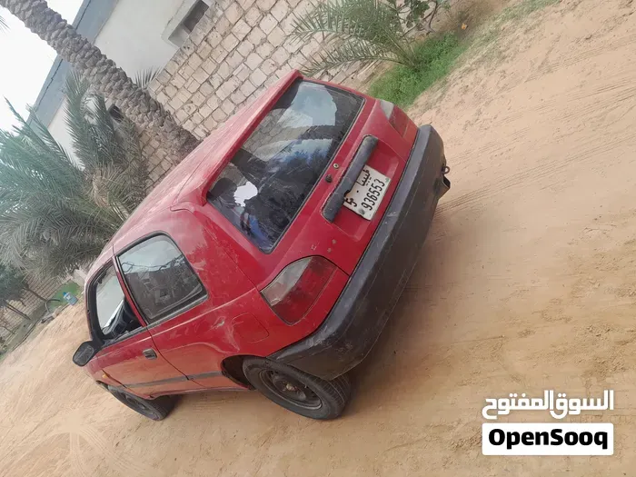 Nissan Almera 1997 photo 2