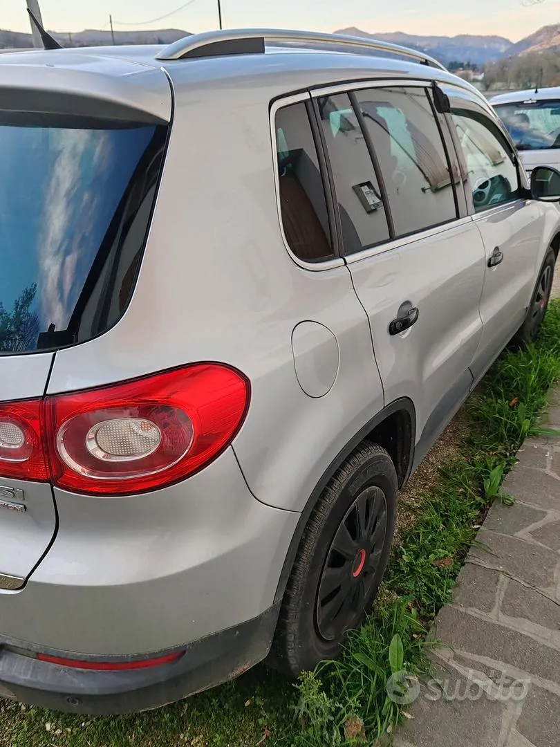 Volkswagen Tiguan 2009 photo 3