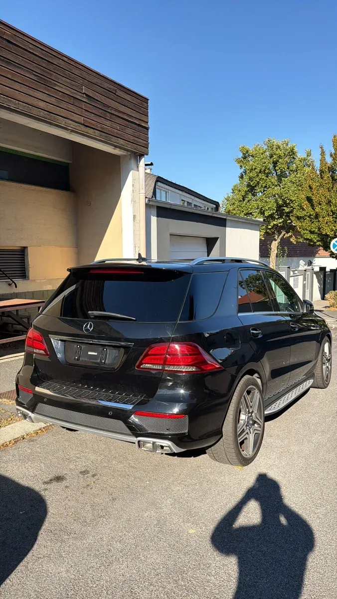 Mercedes-Benz M-Class 2012 photo 2