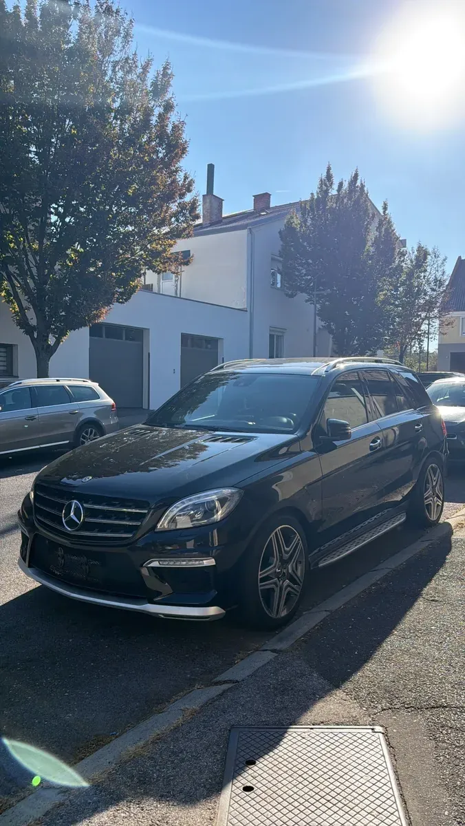 Mercedes-Benz M-Class 2012 photo 3