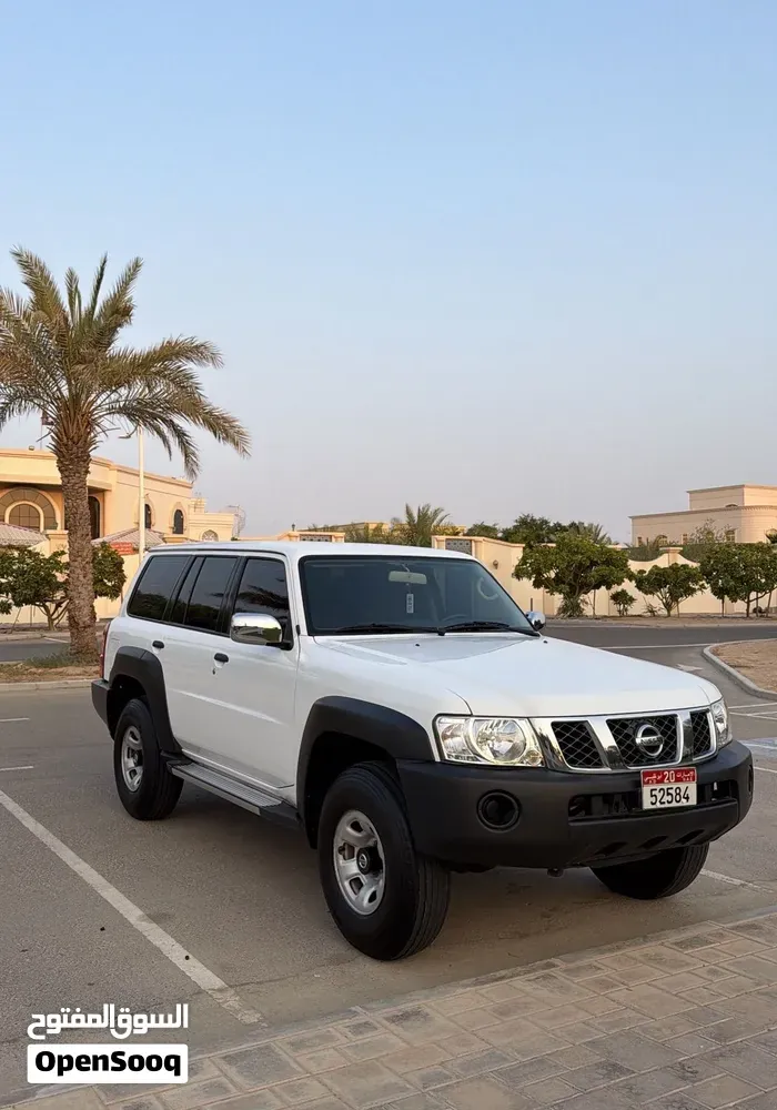 Nissan Patrol 2018 photo 2