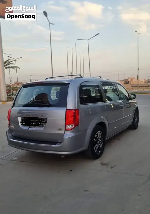 Dodge Caravan 2017 photo 5