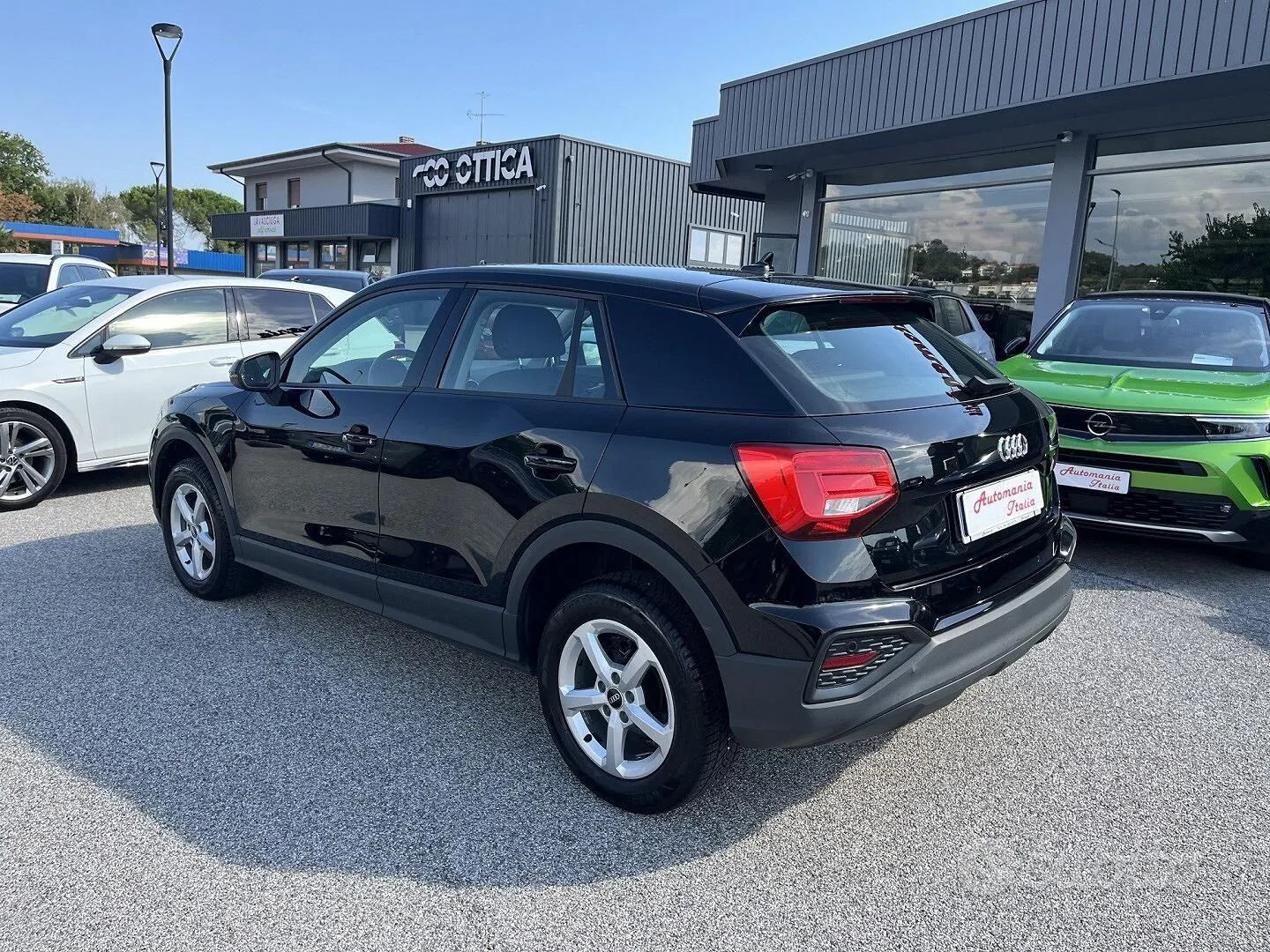 Audi Q2 2022 photo 2