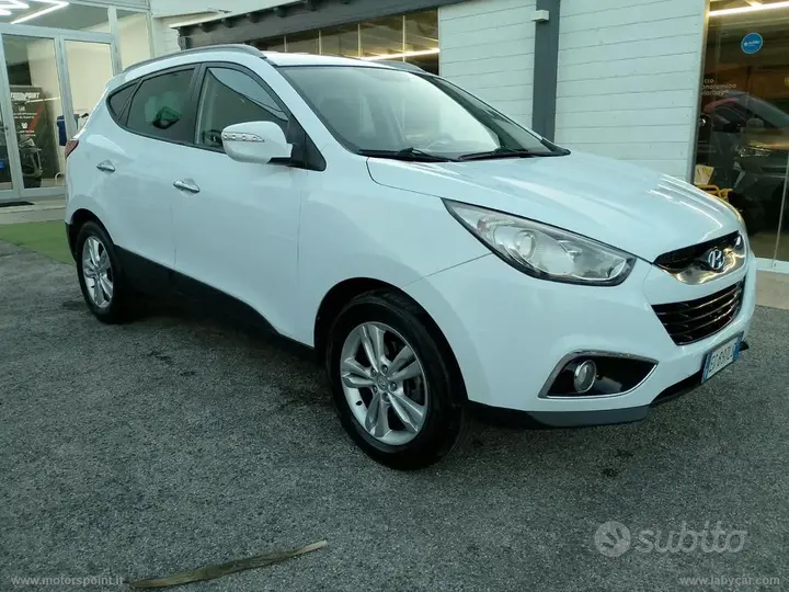 Hyundai Ix35 2011 photo 2