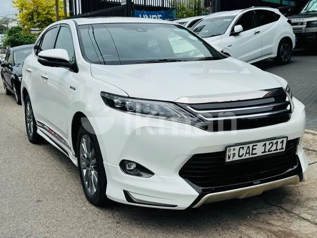 Toyota Harrier 2014 photo 2