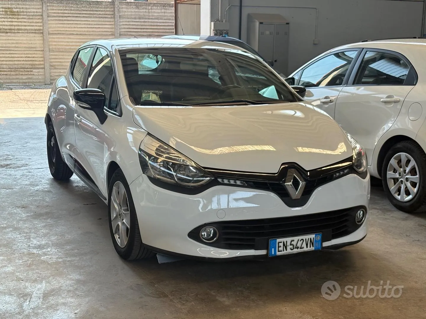 Renault Clio 2013 photo 3