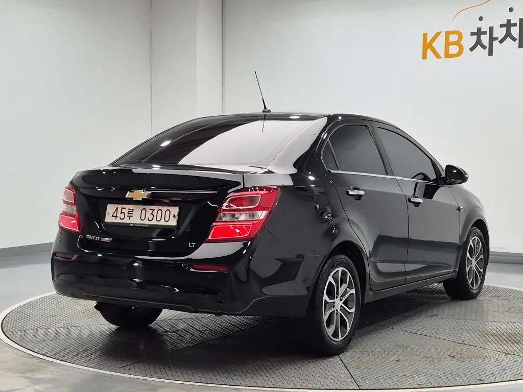 Chevrolet Aveo 2017 photo 3