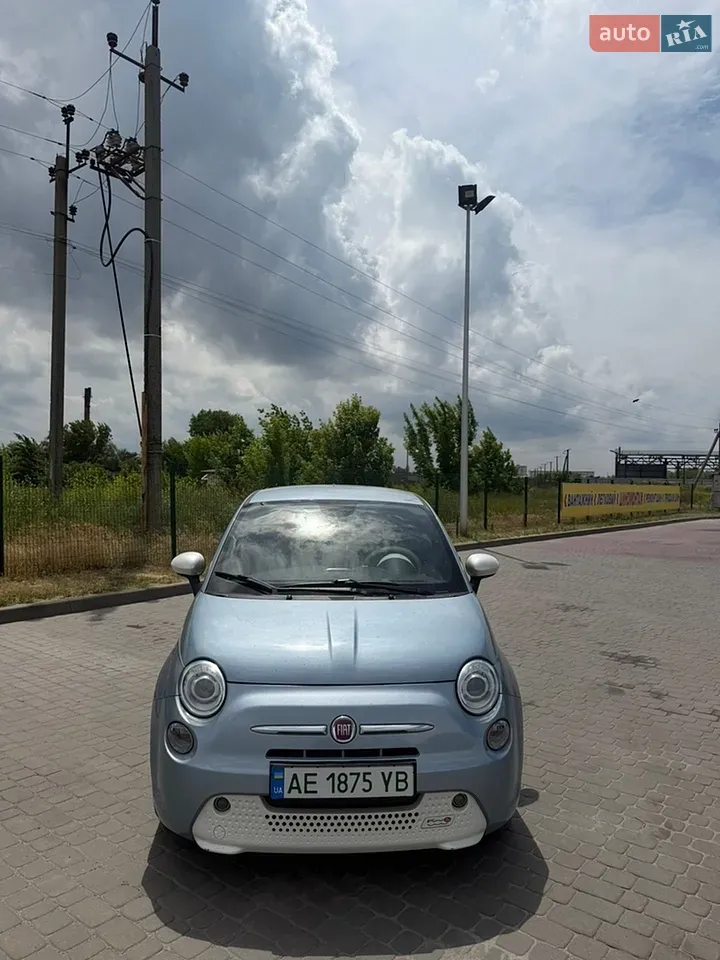 Fiat 500E 2015 photo 4